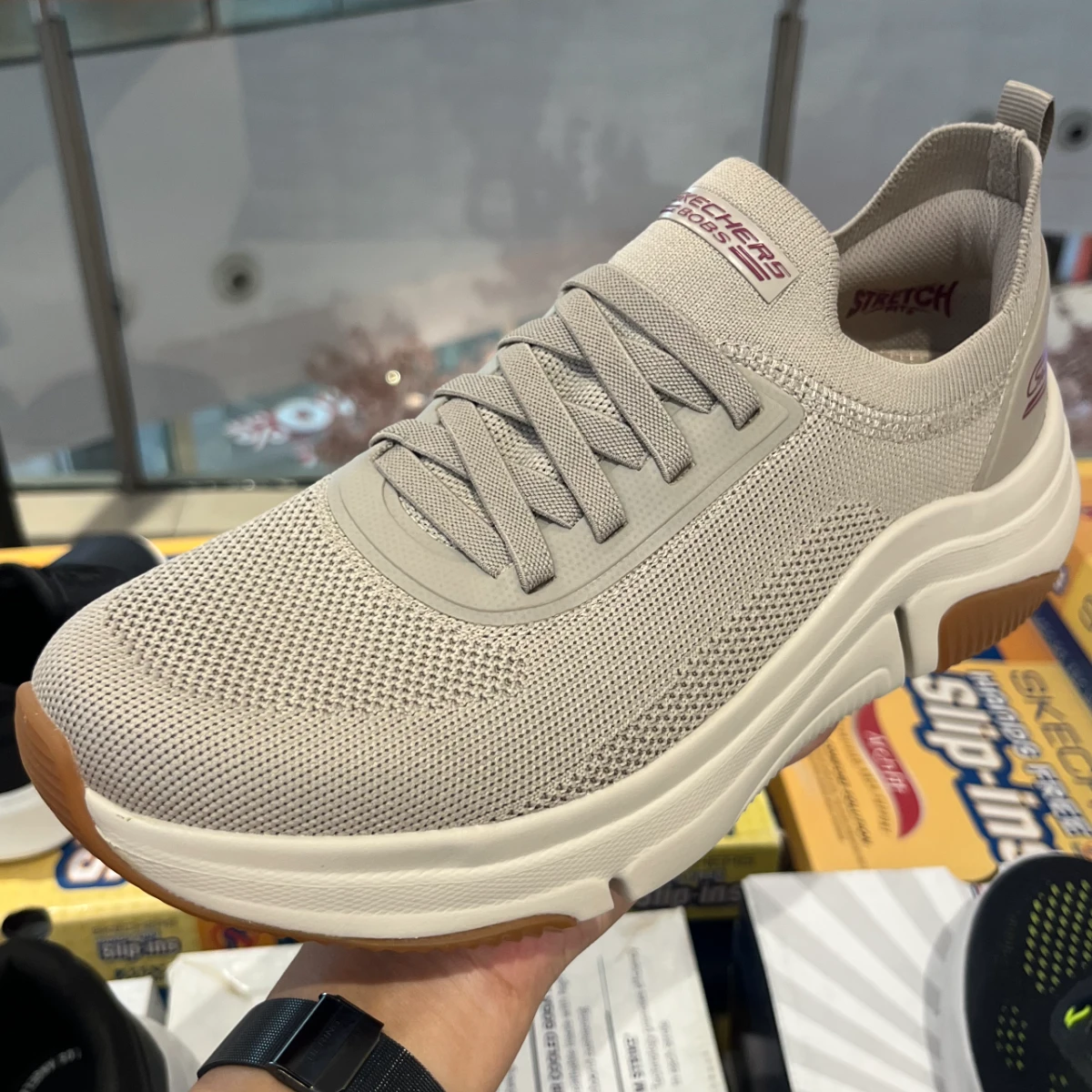 Skechers BOB